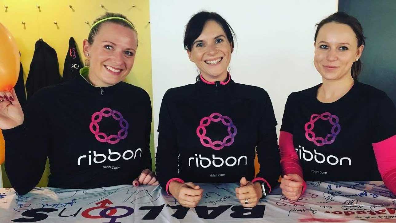 Ribbon-staff-women-group-Ribbon-Day
